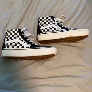 Platform black checkered vans
